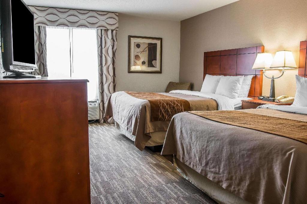Comfort Inn & Suites University South Ann Arbor Ngoại thất bức ảnh