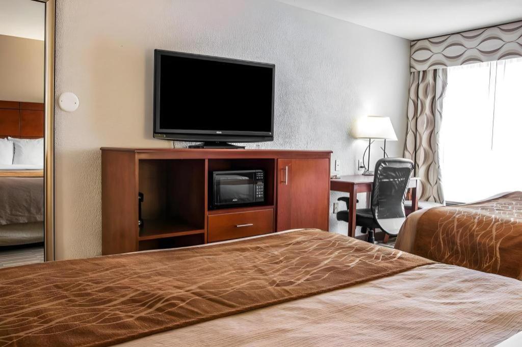 Comfort Inn & Suites University South Ann Arbor Ngoại thất bức ảnh